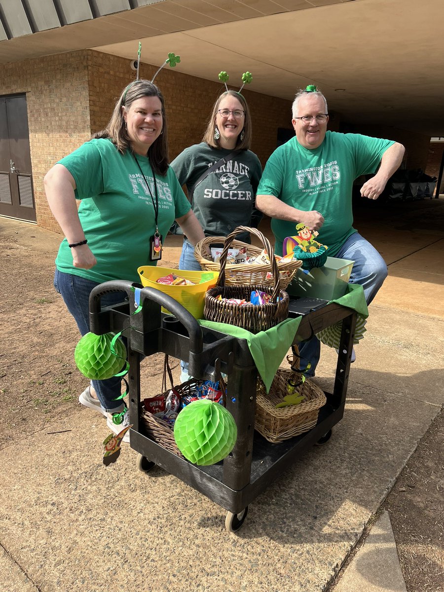 FWESIBPYP's tweet photo. FWES is 🍀 lucky to have amazing leprechauns who serve our students tirelessly every day! The lucky love train was on the road today to share the love! #fweslearningbyheart https://t.co/jEMmLlQwR3