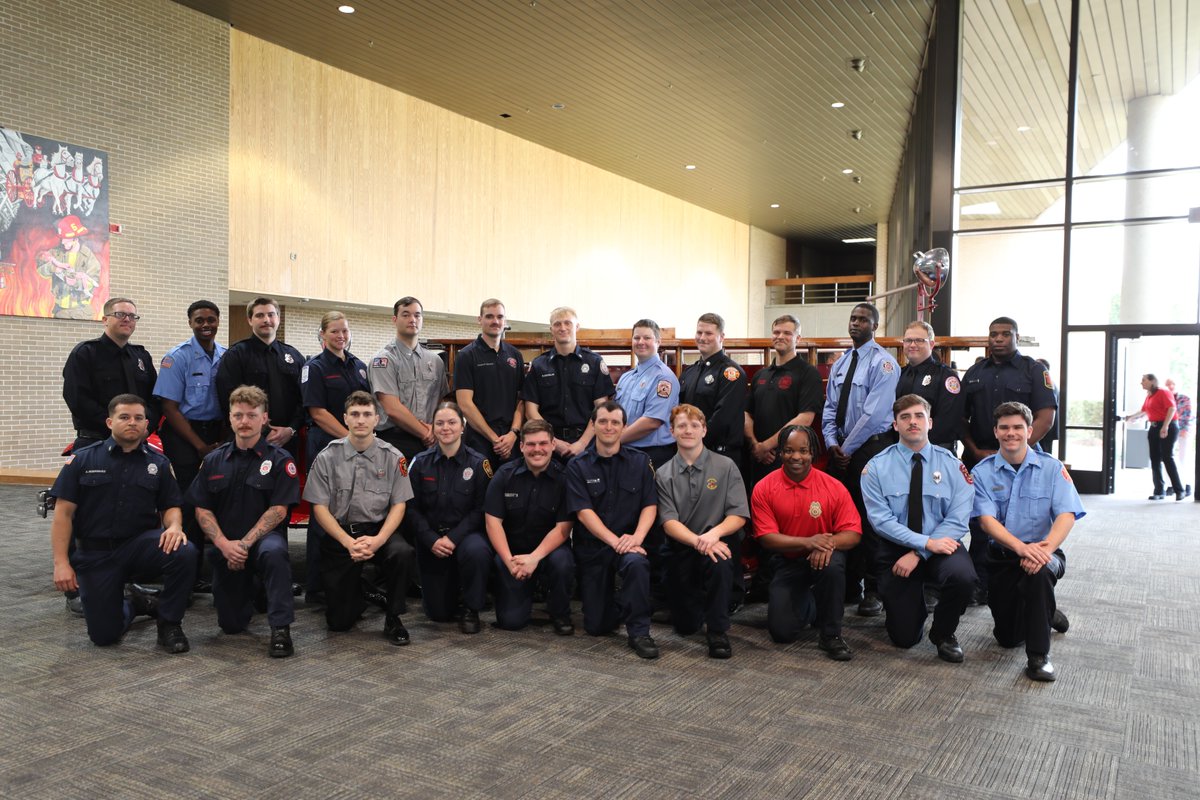 GPSTC's tweet photo. Congratulations to the 23 recruits from the Basic Firefighter Class 24-1 on graduating today!
#georgiafireacademy #GFAgraduates #GPSTC https://t.co/SxdcgFWFra