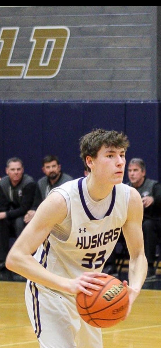 IvccEaglesHoops's tweet photo. Hunter Staton of Serena  has committed to the Eagles. The 6-4 guard brings high IQ the ability to make 3s and athletic! Played for great team that finished 31-4. https://t.co/p5MXHhUzac