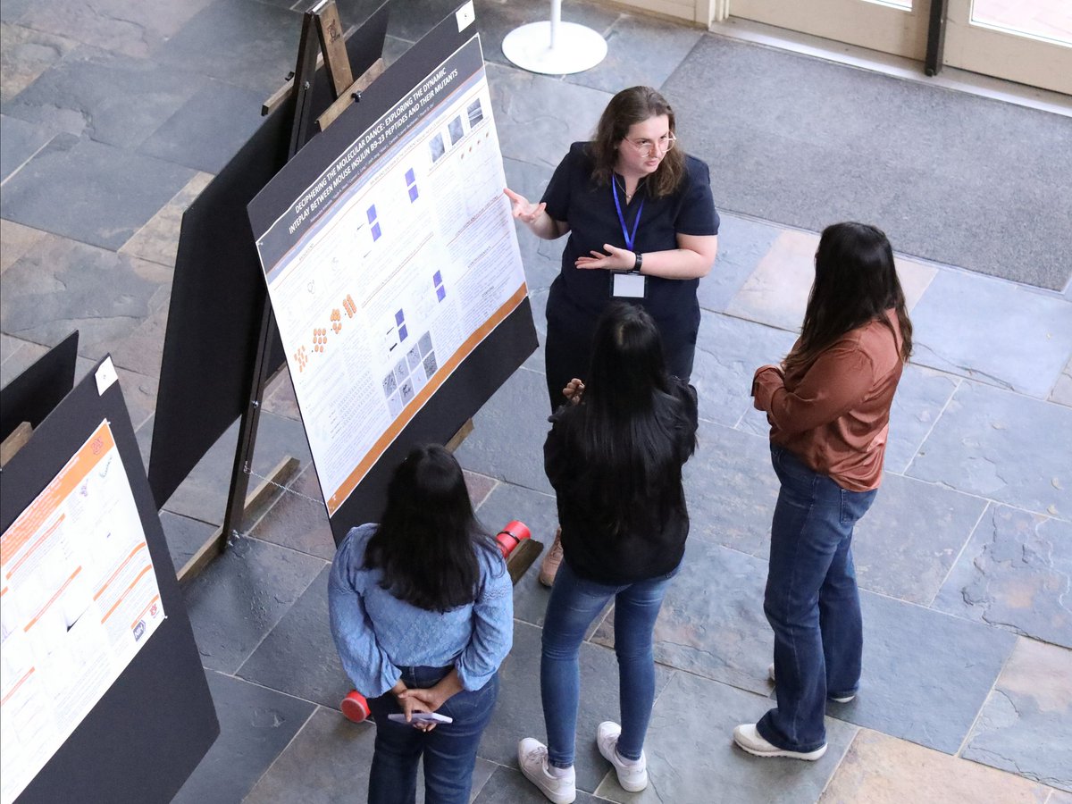 FSU Arts & Sciences (@fsuartssciences) on Twitter photo Exciting collaboration at <a href="/ChemistryFsu/">FSU Chemistry & Biochemistry</a>! Earlier this week, <a href="/BleiholderFSU/">Bleiholder Group</a> hosted a dozen visiting scientists for a multi-day workshop. With support from <a href="/NSF/">U.S. National Science Foundation</a> and <a href="/FSUResearch/">FSU Research</a>, the group explored innovative methods within structural biology. Learn more 👉 fla.st/RJAFSWVP Exciting collaboration at <a href="/ChemistryFsu/">FSU Chemistry & Biochemistry</a>! Earlier this week, <a href="/BleiholderFSU/">Bleiholder Group</a> hosted a dozen visiting scientists for a multi-day workshop. With support from <a href="/NSF/">U.S. National Science Foundation</a> and <a href="/FSUResearch/">FSU Research</a>, the group explored innovative methods within structural biology. Learn more 👉 fla.st/RJAFSWVP