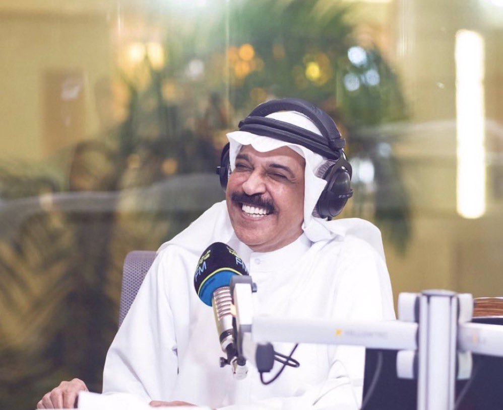 عسى ربي يشافيك ويعافيك ويمدك بالصحة وطوله العمر ويحفظك من كل شر ان شاءالله 
يا ضحكه بلادي 🇰🇼🙏🏻💙

#عبدالله_الرويشد