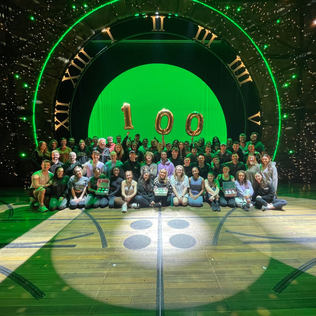 Tonight, we are celebrating our 100TH performance of #WickedOnTour! 🥳 Share a 💚 to wish our cast and company congratulations!