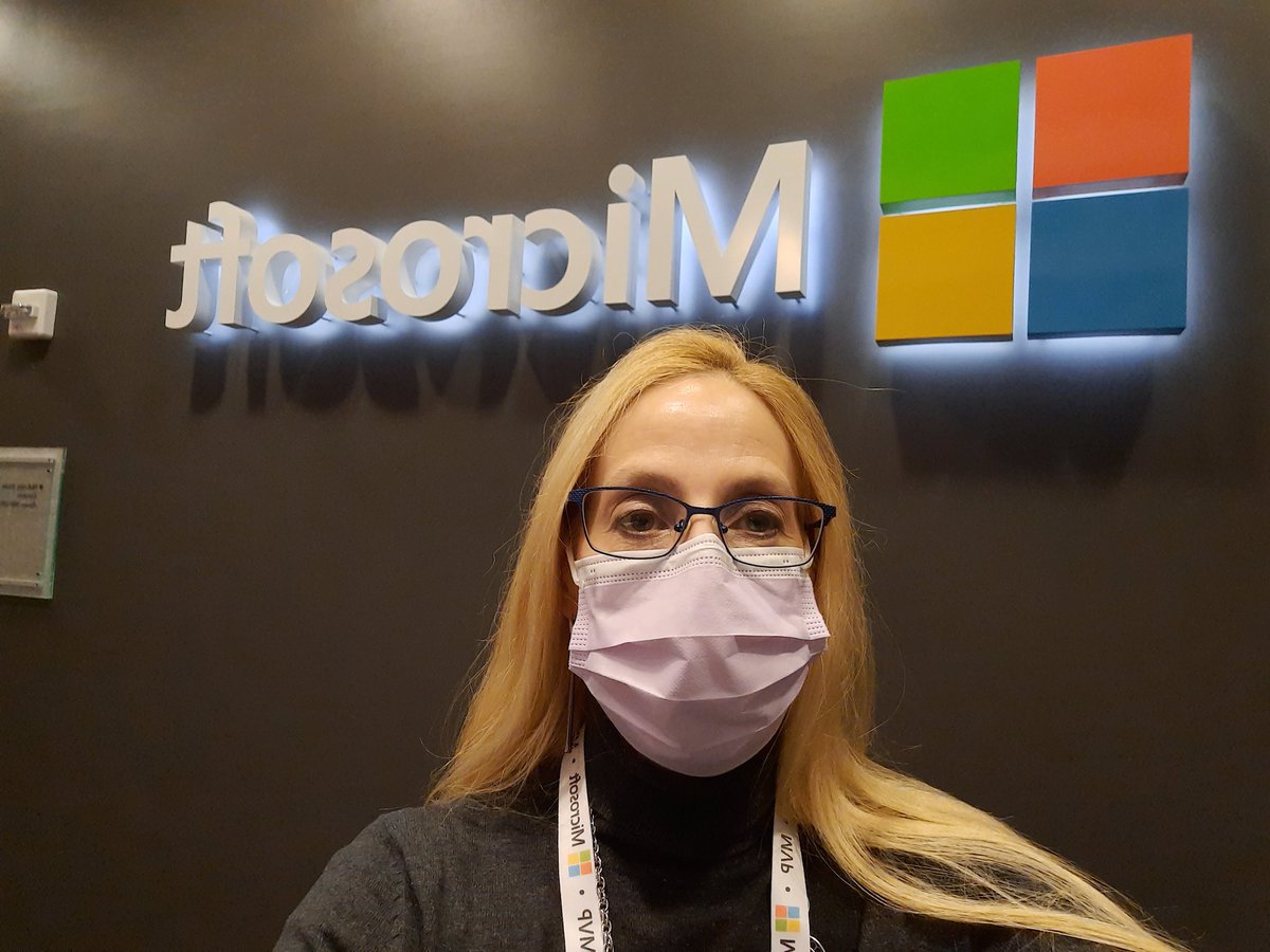 LewisCindy's tweet photo. A few pics from #MVPSummit. Caught a cold so masked up. Got to try #pixelsense in the visitor center. I got my security dog snif at the airport and my metal scan, ready to fly. 🐕✈️ https://t.co/kWPsEgNUhp