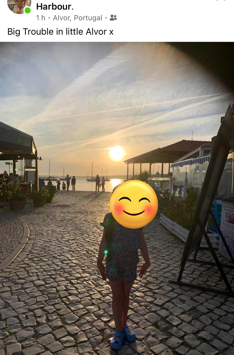 chatswithem's tweet photo. A friends photo from
Portugal 

#lookup 
#theskies 
#stopgeoengineering 
#leaveusalone 
#letusbreathe 
#chemskies 
#mothernatureknowsbest https://t.co/kAGfQoc2kL