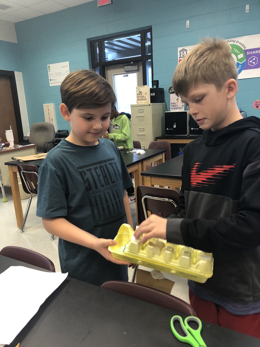 BGSA STEM’s own March Madness. Using the PSP to imagine, plan, &amp; construct a BB goal for our tournament that starts next week!@RebeccaHeard12 <a href="/BGESTEM/">Ball Ground STEM Academy</a> <a href="/CherokeeSchools/">Cherokee Co. Schools</a>