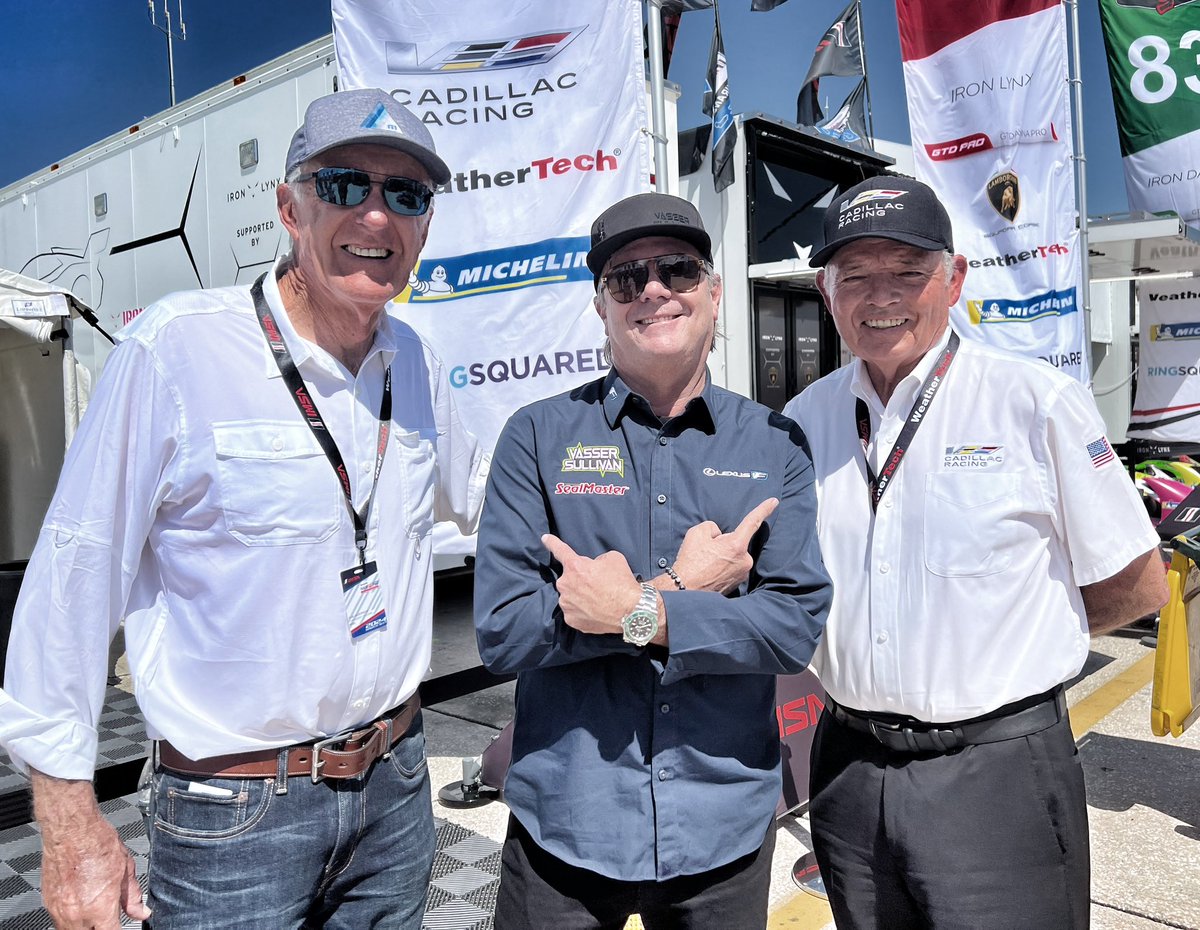 Stepped firmly into “The #IndyCar Way Back Machine” @sebringraceway; great to be w/Tom & Cheryl Anderson @jimmyvasser + the person who brought us together @GanassiChip - pix credit to @marshallpruett