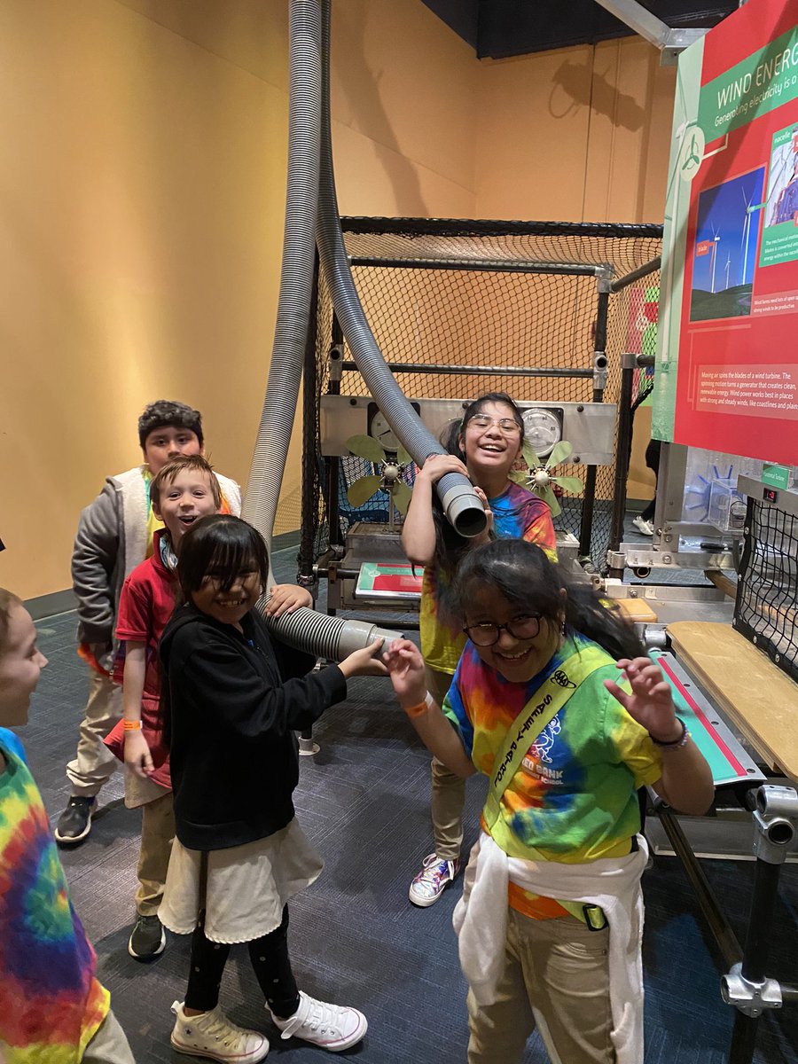 Laura Butler tweet media