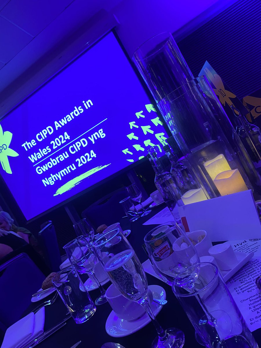 Great to be attending the @CIPDWales awards tonight as part of the shortlisted contestants for the Best EDI initiative award for our Be Football Mentoring programme 🏴󠁧󠁢󠁷󠁬󠁳󠁿 

#YourTimeToShine #TogetherStronger