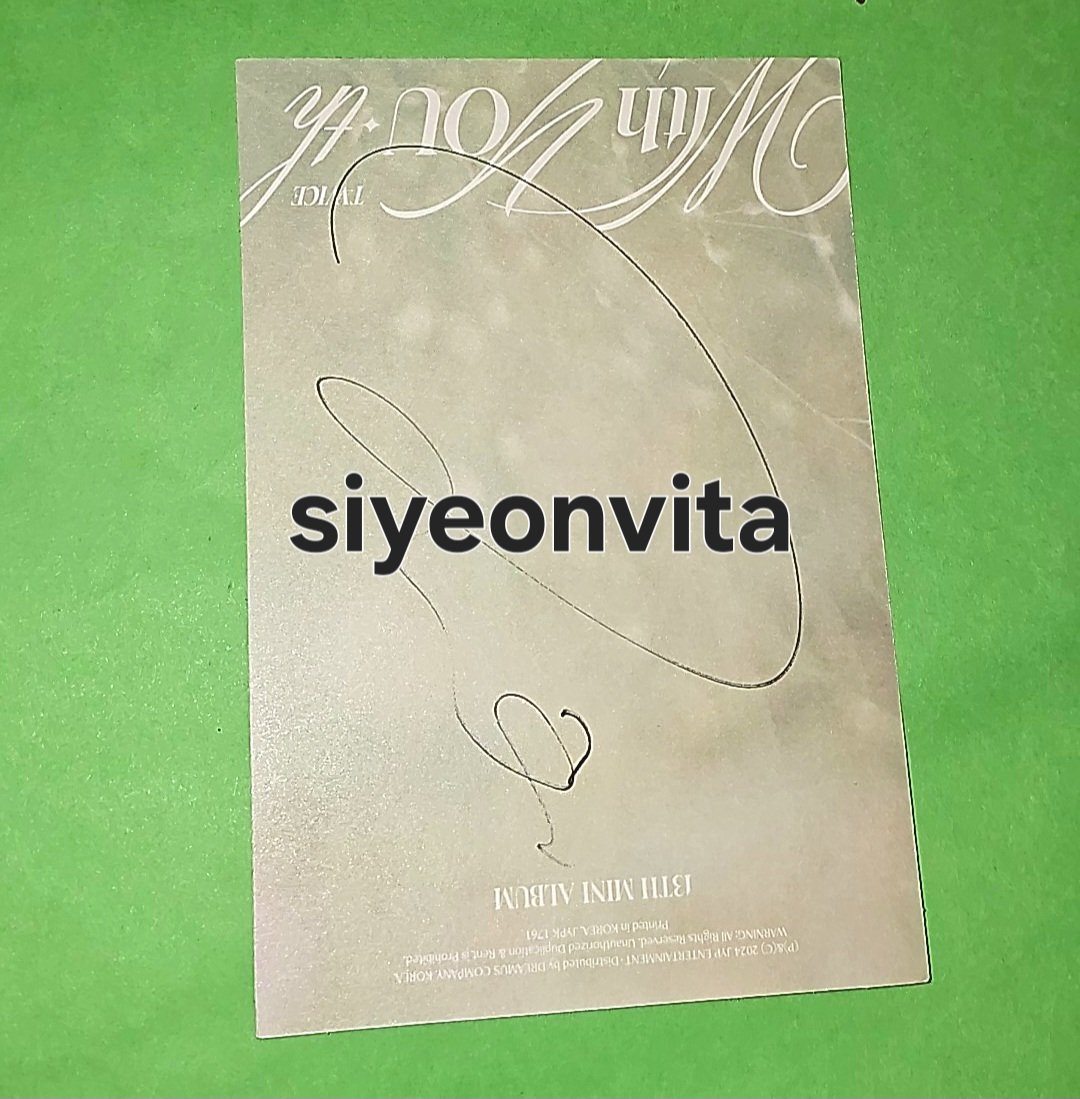 WTT USA

have: nayeon
want: sana

twice signed postcard