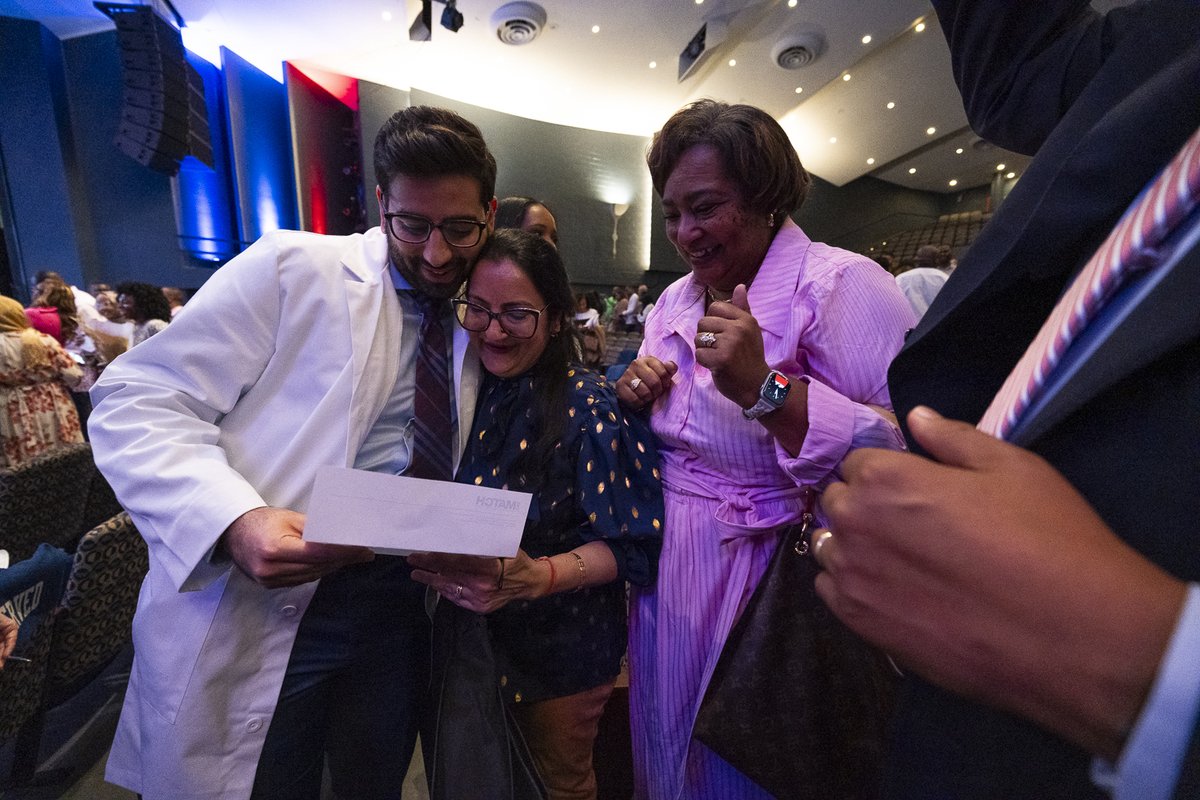 Tackling medical racism, and the maternal health & mental health crises in this country, means investing in a health care workforce that reflects and includes ALL of America. I was humbled and honored to spend #MatchDay2024 with @HowardU medical students – the future of medicine.