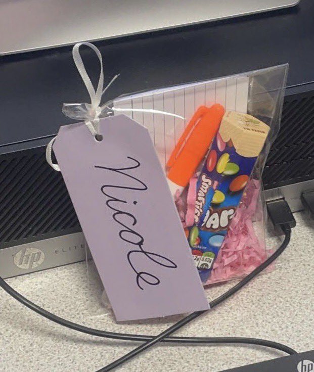 Miss Collins tweet media