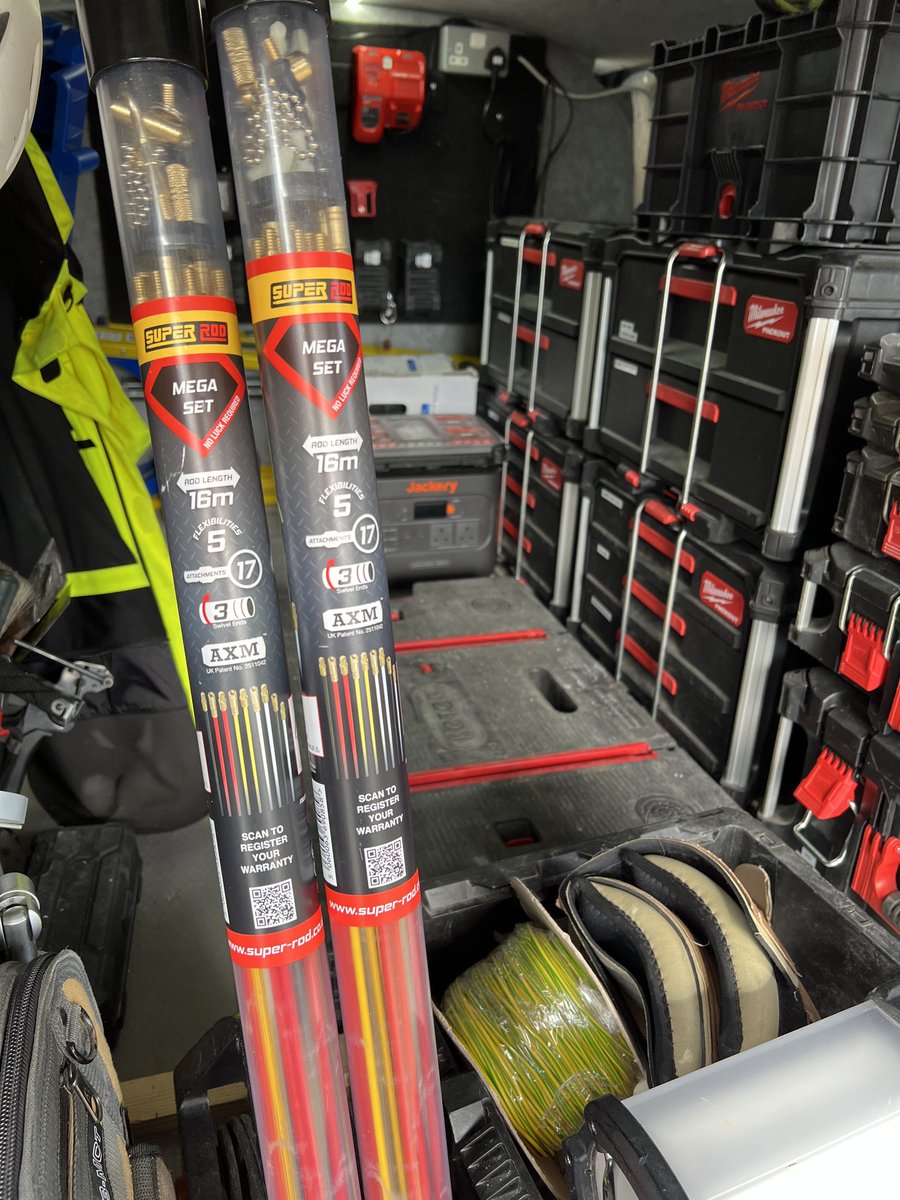 ArtElectrics's tweet photo. These are an absolute lifesaver and necessary tool for an electrician to have! 🤩
Thank you to @superroduk for sending these out to us, the guys love to have some on hand at all times. 👊
#superrod #lifesaver #besttool #superrods #electrics #trades #electrician #artisan https://t.co/ayjXGIg1vR