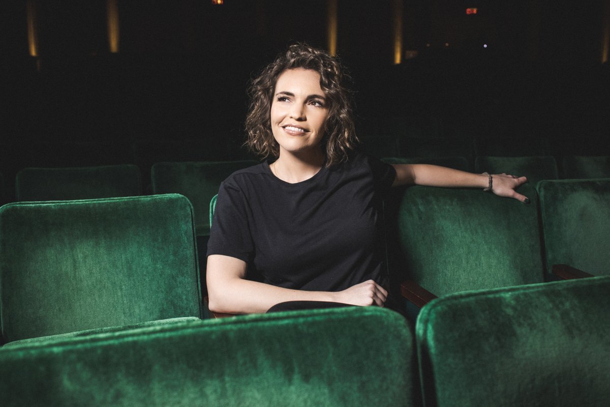 Four more shows with @BethStelling this weekend! Scoop up the remaining tickets: ow.ly/GBG450QUFT7