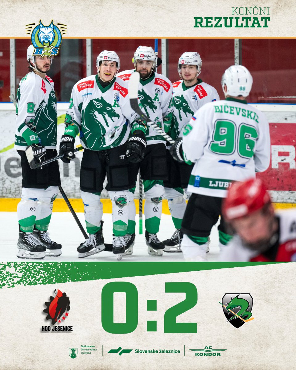 HKOlimpija's tweet photo. ✅✅✅✅ Zmaga za zmaje v Podmežakli in naslov državnega prvaka 🏆🇸🇮

Za zmaje sta zadela: Žiga Pance 34’ | Trevor Gooch 41’ 

#hkszolimpija #olimpija #ljubljana #slovenija #hokej #zelenadruzina #drzavnoprvenstvo https://t.co/xYVWbld2JT