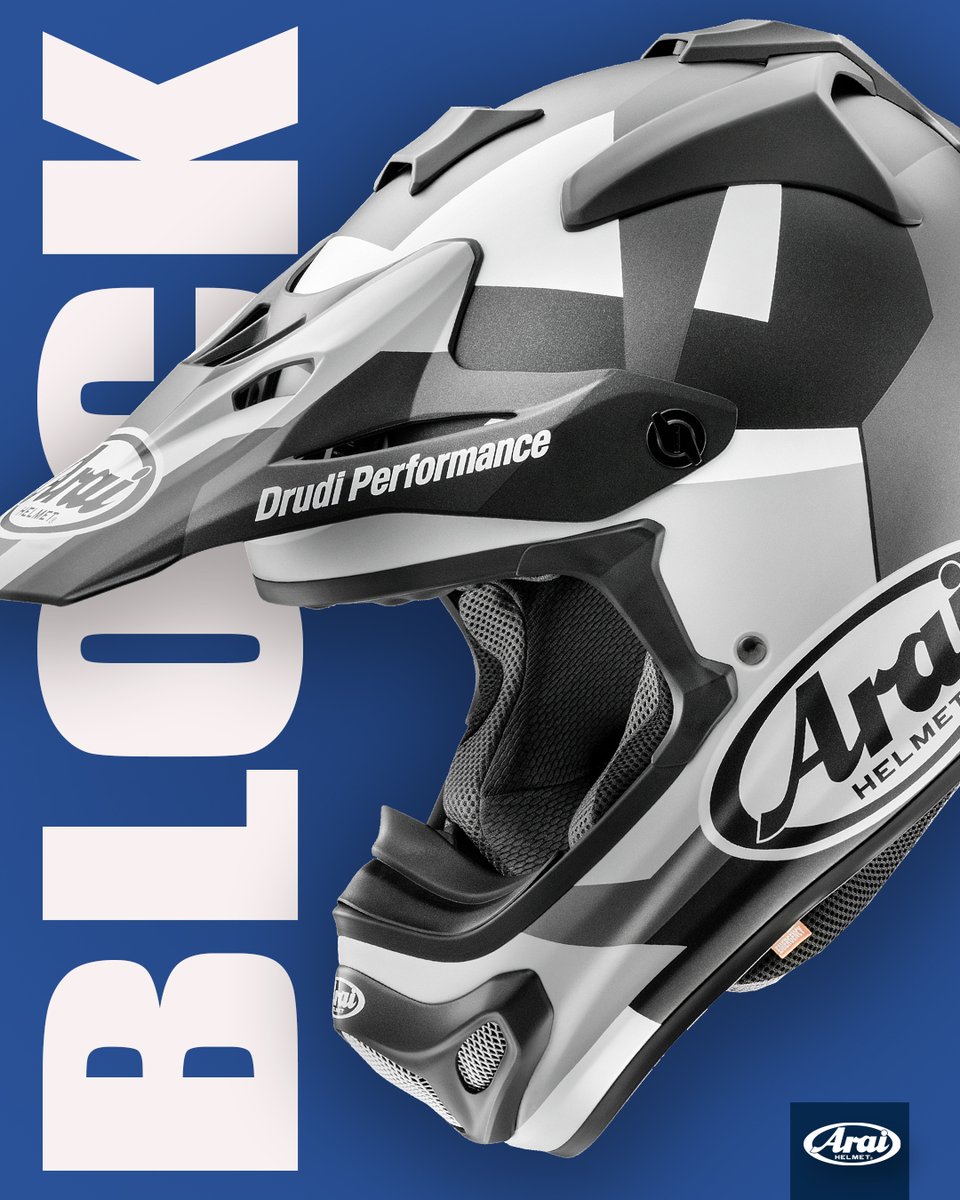 AraiAmericas's tweet photo. Arai Helmet, Inc is pleased to present a brand new colorway for the Arai VX-PRO4 with the Arai VX-PRO4 Block in Black Frost
Learn more about this new design at https://t.co/4scfyMcezV
#Arai #AraiHelmet #PriorityforProtection #VXPRO4 #R75 https://t.co/Et1QdSy03n