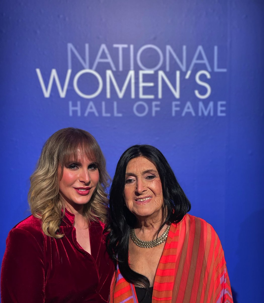 Major kudos to hair and makeup wizard, Alexandra Baranoff! ✨ She sprinkled her magic dust at last week's @WomenoftheHall induction in #NYC, turning both @zackarydrucker and Sandy Stone into dazzling divas! 💃💖

📷 Marjorie Vecchio #FBF #TransHistory #WomensHistoryMonth2024 🏆