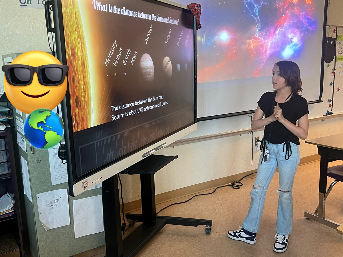 Jen_Teaches24's tweet photo. Ending Unit 7 with a Planet Project! 
🌎🪐⭐️ @ElbridgeGaleES https://t.co/77UIwUW0hg