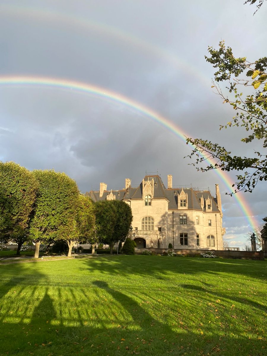 Double the rainbows, double the luck! 🌈🍀 Thank you to Mallory T. '25 for this stunning #FeatureFriday photo. Wishing you many Irish blessings this St. Patrick's Day weekend! ✨