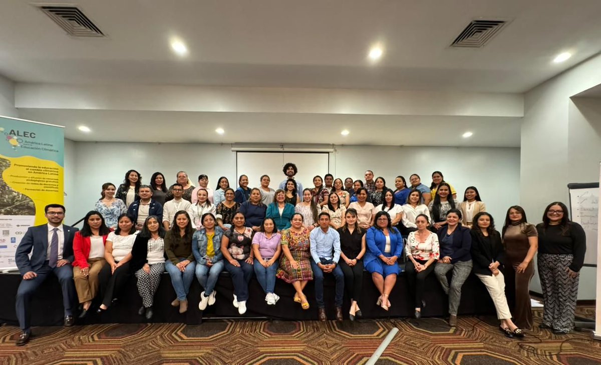 ¡Concluye la revolución educativa en #Centroamérica!

Con éxito cerramos en Guatemala nuestra gira con <a href="/UNESCO/">UNESCO 🏛️ #Education #Sciences #Culture 🇺🇳</a>  y RedEAmérica. Agradecemos a todos nuestros miembros, por apostar al futuro de la educación. ¡El cambio comienza en las aulas! 🌍📚