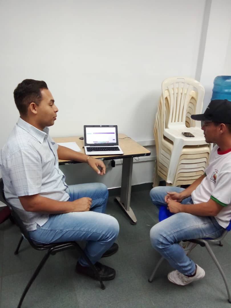 infocentrostruj's tweet photo. Desde las instalaciones del Infocentro Siete Colinas del estado Trujillo, se realizó inducción y orientación de actividades al nuevo Facilitador por parte del Jefe Estadal Johan Ramírez.

#CienciaParaLaVida 
#VivanMujeresPatriotas https://t.co/prmNMjzdtM