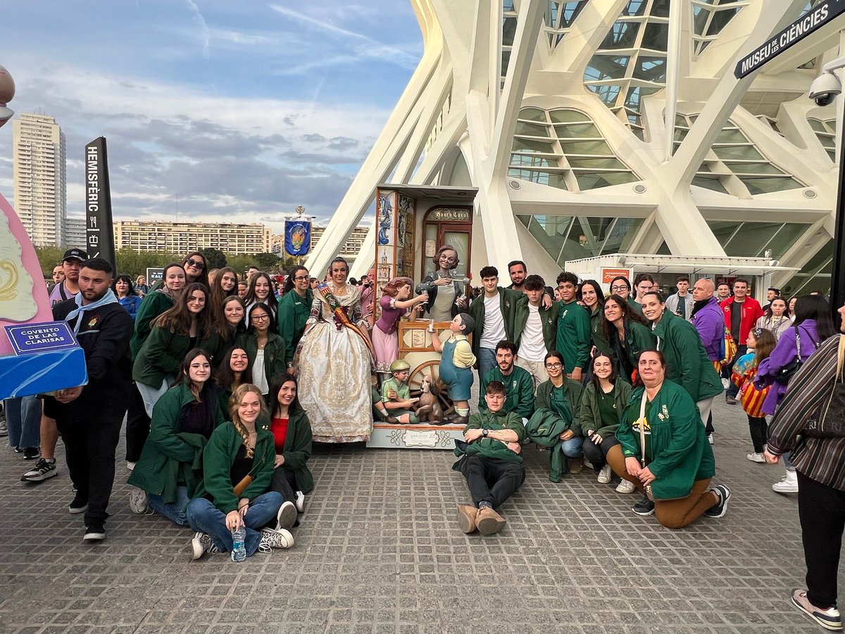 fallaexposicion's tweet photo. Hemos recogido el ninot de David Sanchez Llongo en la Ciudad de las Artes y las Ciencias. 

Estamos muy orgullosos del trabajo de nuestro artista. 

#ElValorDeLoQueSomos https://t.co/gNb1m5ZIHT