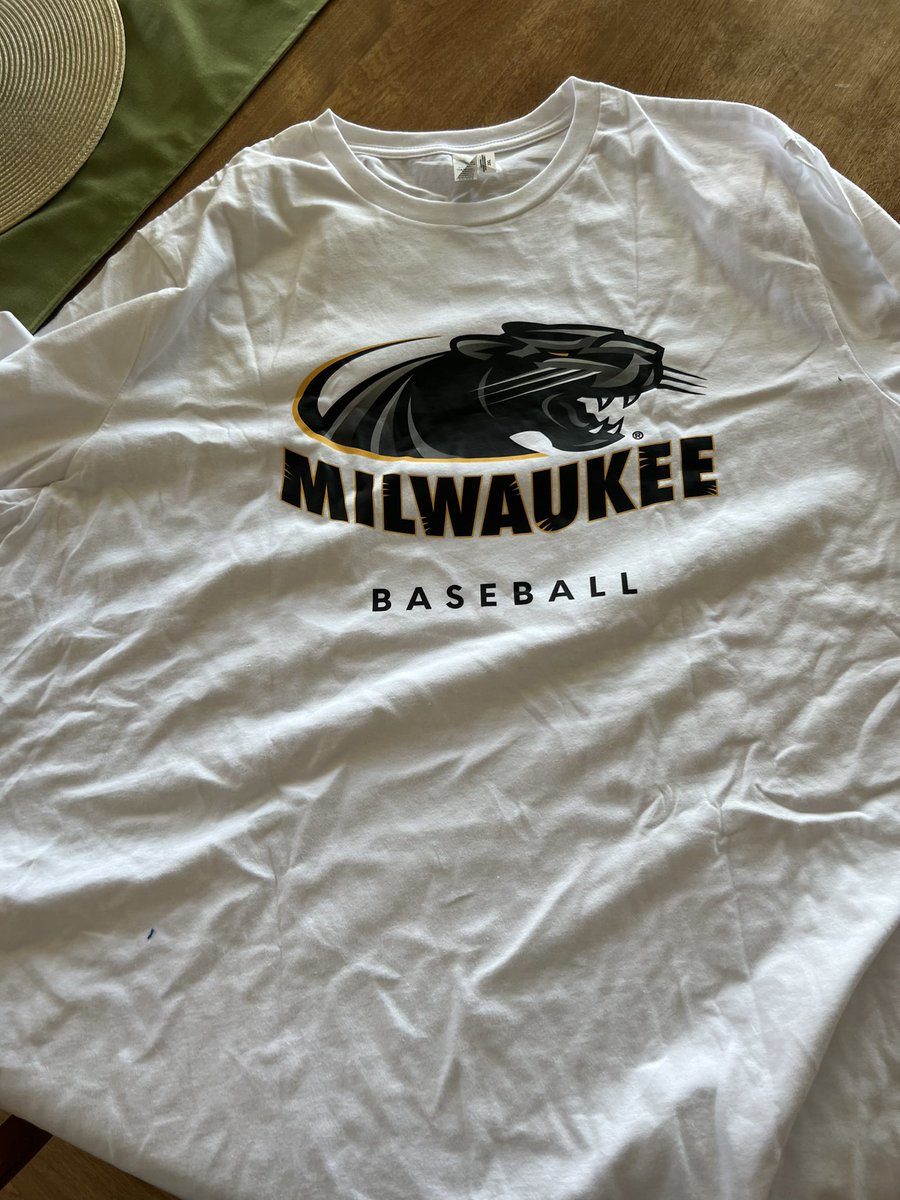 Delphi Bracketology (@delphibrackets) on Twitter photo Bought this NIL shirt representing our former bracket club member <a href="/lukesmock27/">Luke Smock</a> He plays D1 baseball for Milwaukee. Bought this NIL shirt representing our former bracket club member <a href="/lukesmock27/">Luke Smock</a> He plays D1 baseball for Milwaukee.