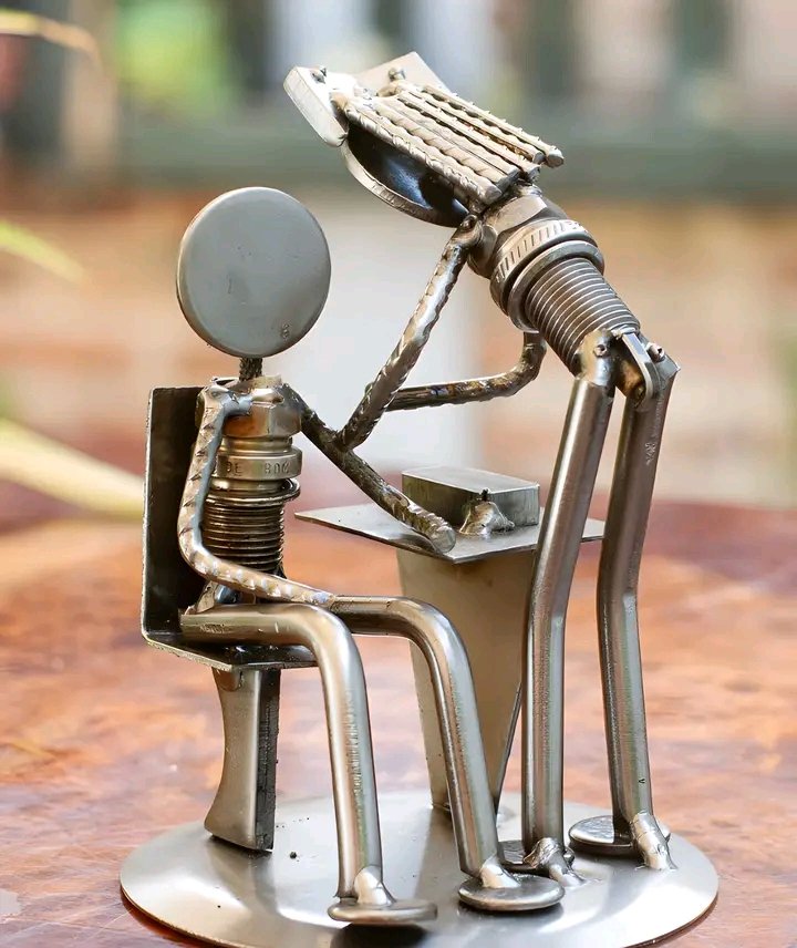 Saa Mbili Kamili💉🔥🖌️ tweet media