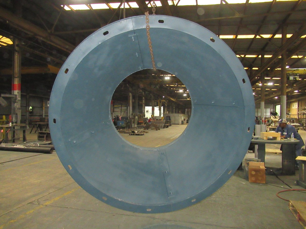 WellerCLAD's tweet photo. WellerCLAD® Crown Guard – Custom Fabrication Solutions

#cement #wear #cementindustry #steelfabrication #welding #louisiana #madeintheusa #steel #weller #weartechnology #massflow #bulkmaterialhandling #manufacturing #customfabrication #weartechnology #greensteeltechlology https://t.co/S21vR6rsub