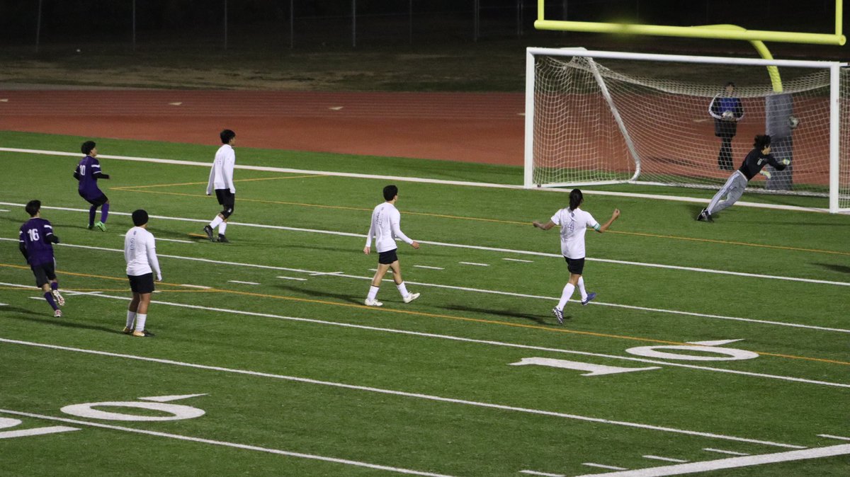 Edwin_Nieto16's tweet photo. Ball is life ⚽️ https://t.co/O6CCz9LKuI