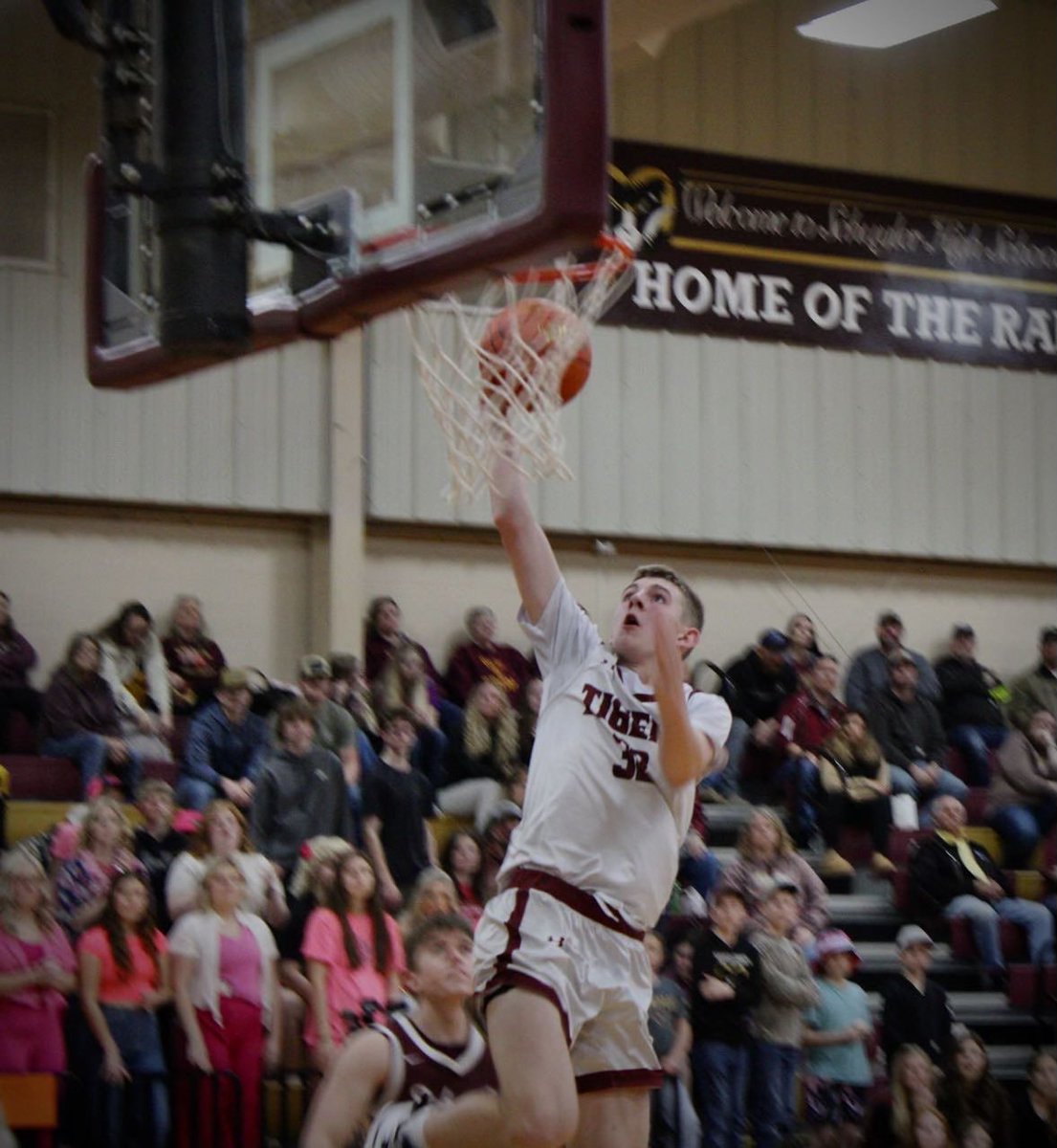 Congratulations @PrestonBrewer32 on being named district player of the year, all-district team, and a 1000 points scorer.