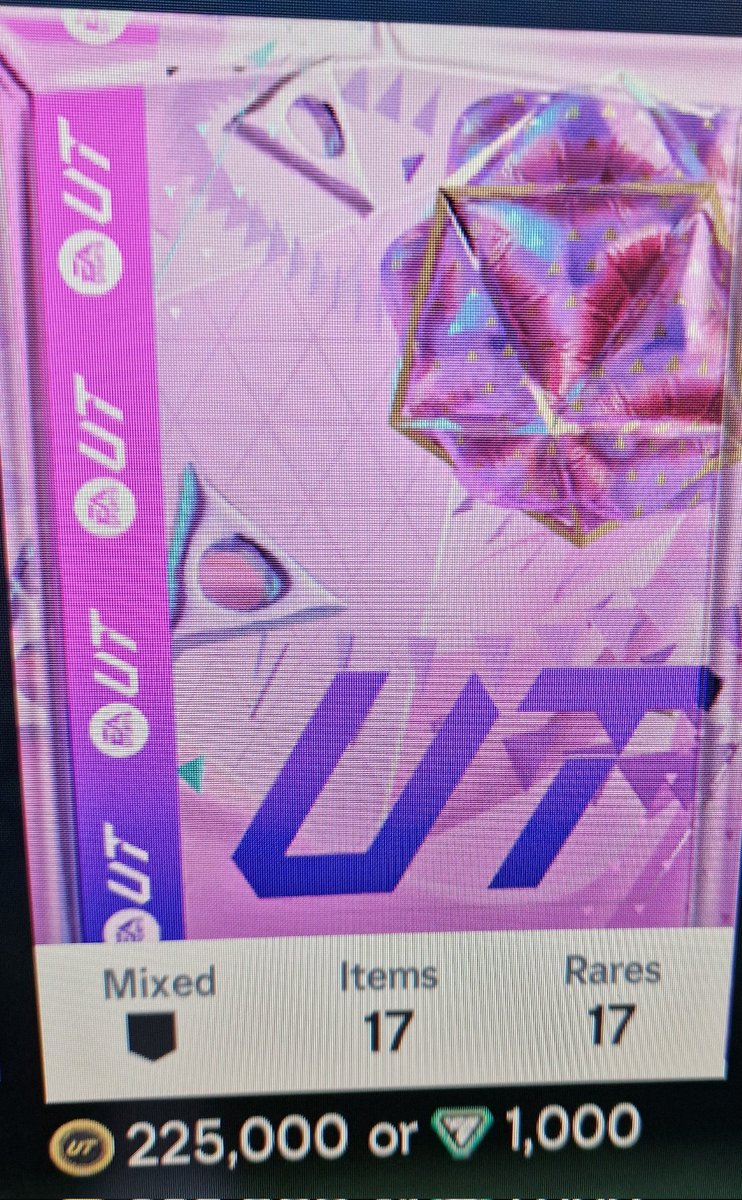 Freebie Friday 😍
As I  said each week till end of  toty ill be doing a giveaway on Fridays 
1st giveaway is 1050 fp to open this tradeable pack 🥳
To enter 
Retweet ♻️
Like 👍
Follow me and @EAFC24Services
Winner be drawn tomorrow content time good luck all