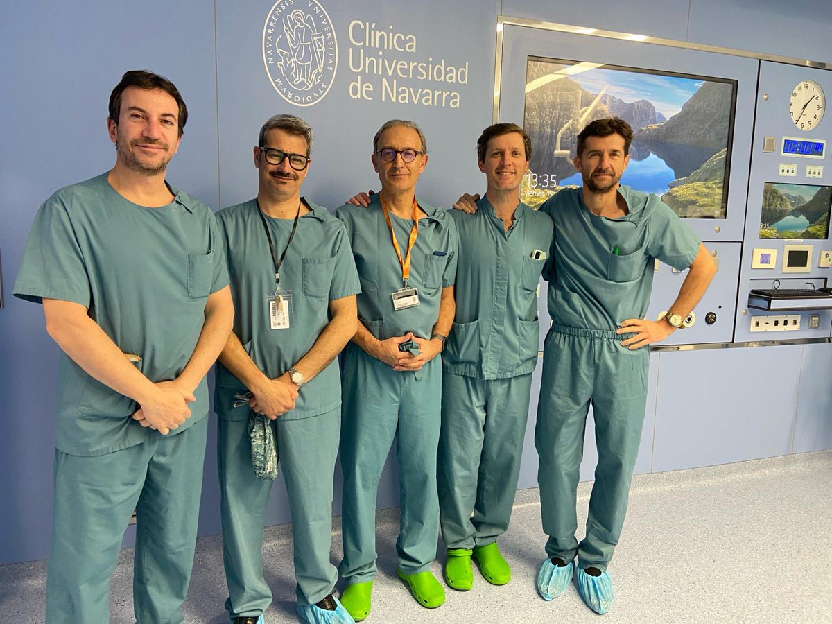 Aprendiendo la técnica de terapia focal con electroporación para #cancer de próstata en la @ClinicaNavarra @Berna_Minana @MiguelSEncinas @hospital_hvn @KoelisBx