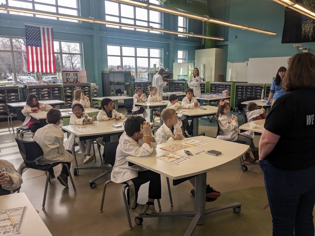 WashingtonSTEM tweet media