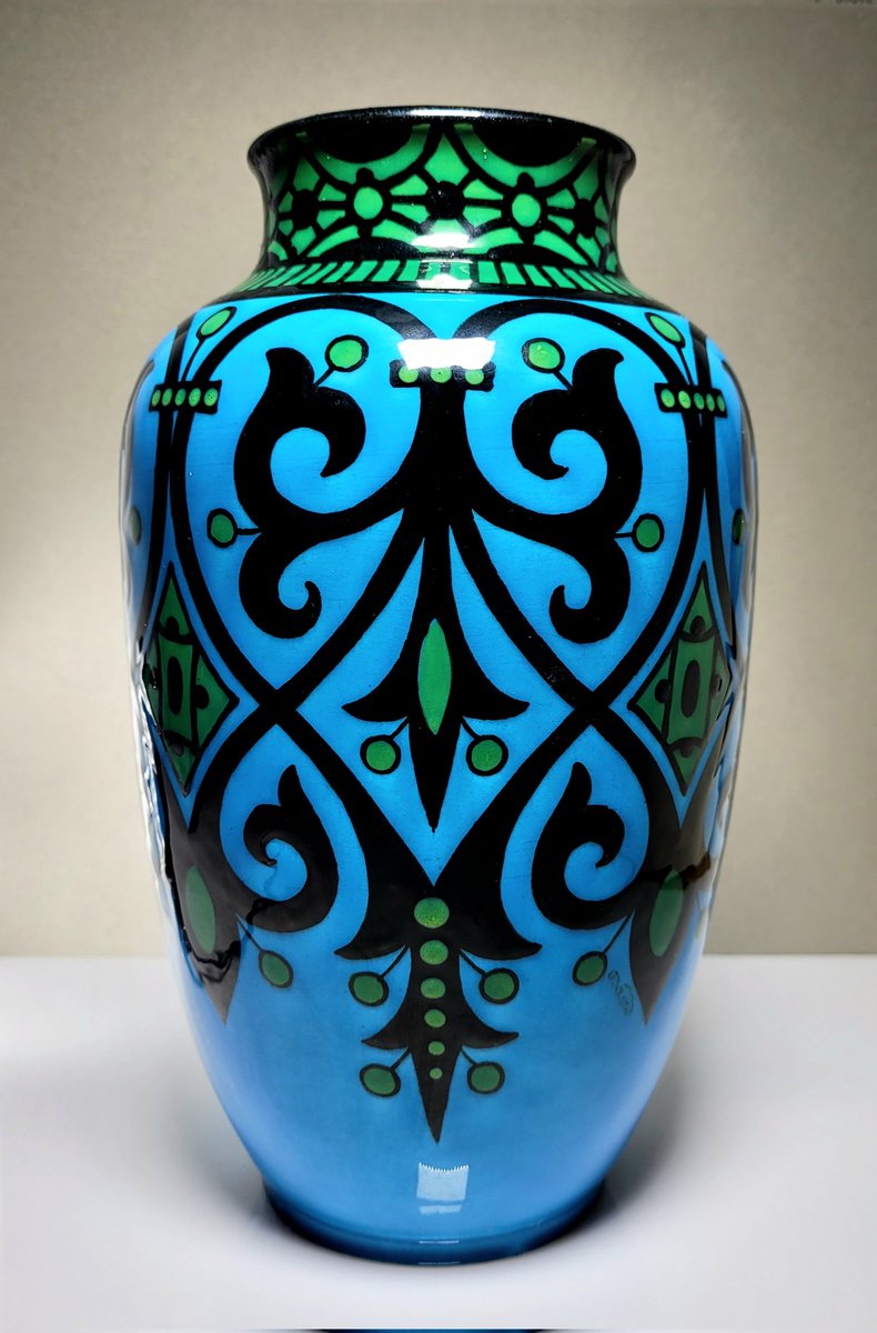 MarketLotus's tweet photo. Paul Milet for Sevres of France, Art Deco Turquoise Pottery Vase or Urn with Hand-Painted Black and Green Moorish Design, Signed, 9"H

https://t.co/L2T3CvPLXS

Come visit my Etsy shop for this and more vintage treasures! https://t.co/nbIxTZUuNL