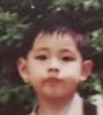 tetispam's tweet photo. it’s the same hair😭 https://t.co/DXiempjUse