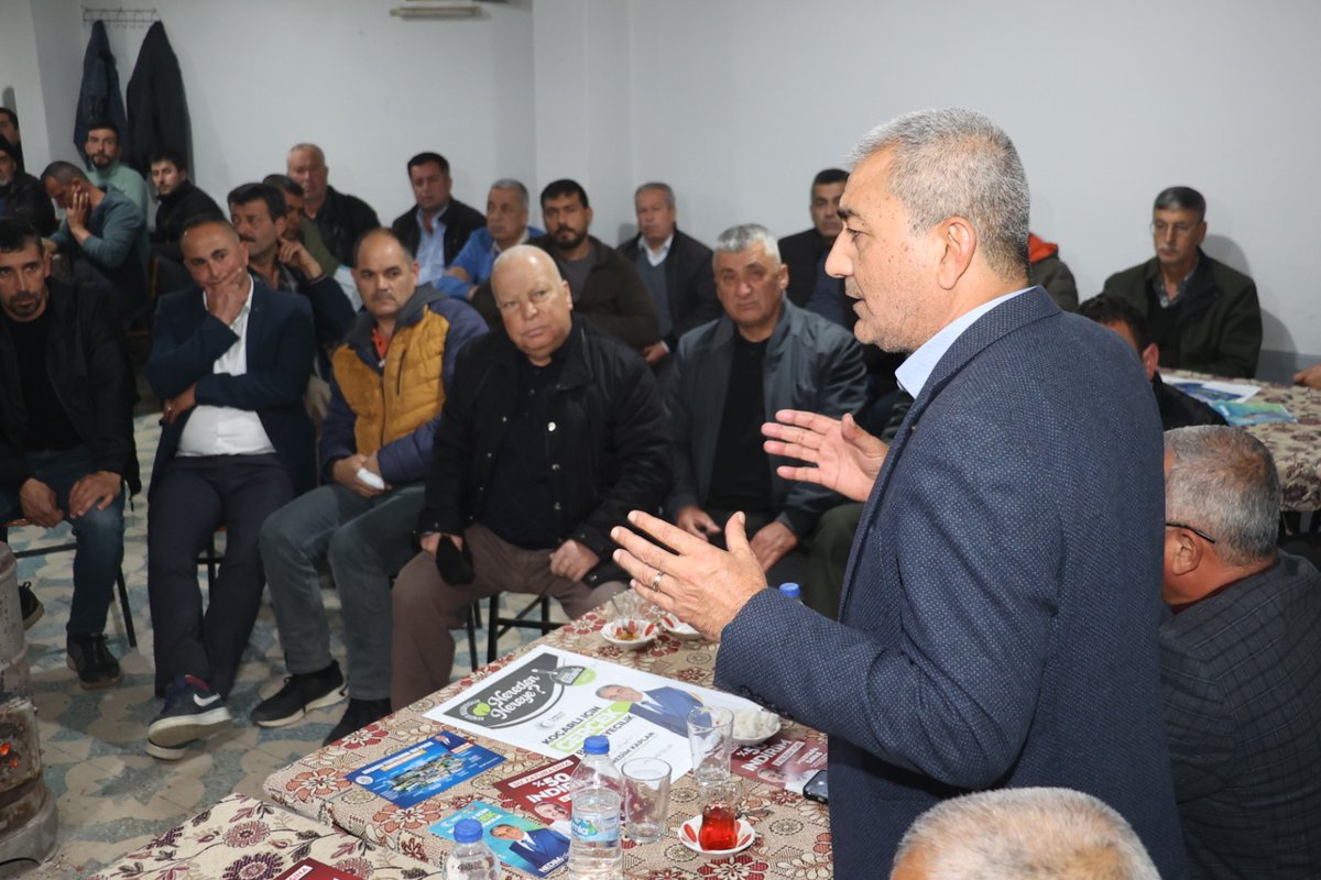 nedimkaplan09's tweet image. 📍#Çallı
 
#Çallı mahallemizde teravih namazımızı eda etmemizin ardından mahalle sakinlerimiz ile birlikte sohbet edip taleplerini dinledik.

Bizleri gönülden misafir eden kıymetli Çallı'lı hemşerimize teşekkür ediyorum.

#ÇallıHazır
#ÇallıKararlı