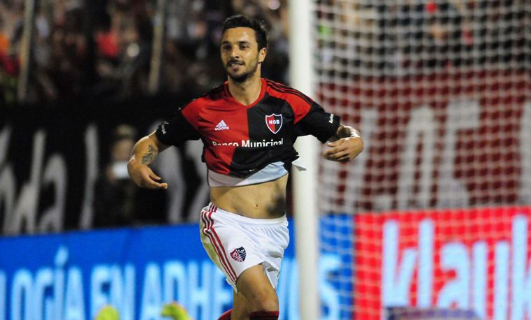 zoemdza's tweet photo. ABRO HILO
10 goles increíbles de Nacho Scocco. https://t.co/skB5MNidnf