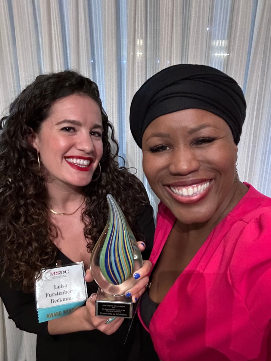 It's an honor to share that on Wednesday night our Produce Rx team, alongside our incredible partners at @BreadfortheCity, was awarded the John Benjamin Nichols Award by @MedSocDC! #FoodIsMedicine #ProduceRx #DCGreens
