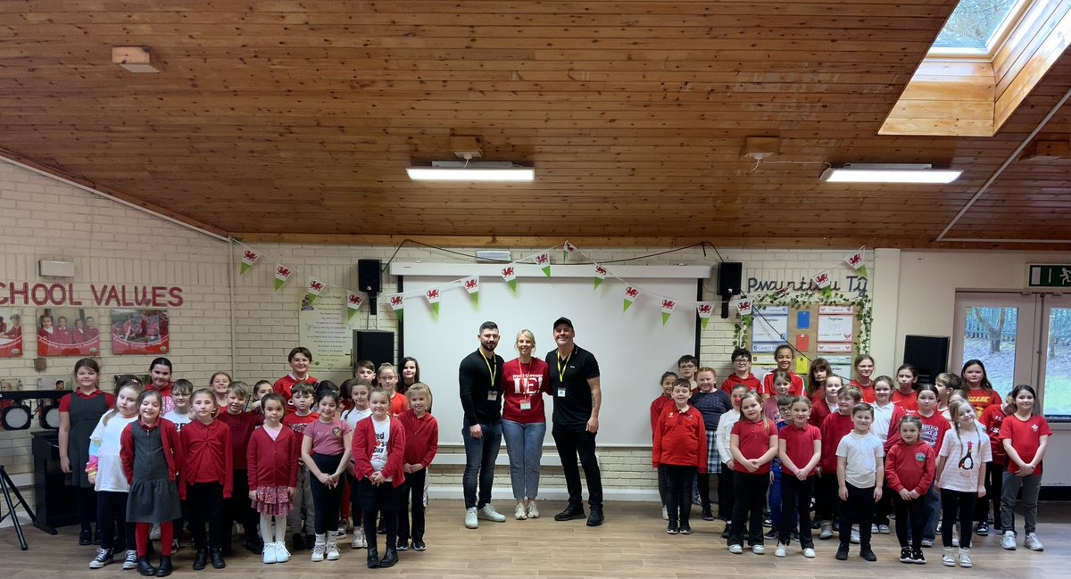 Mr Coles tweet media