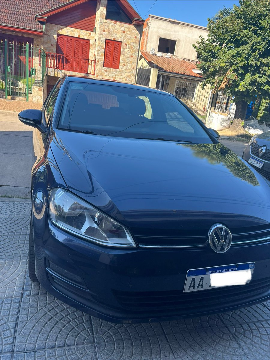 mariaprt's tweet photo. @LucasAbriata @10cosmickite Vendo mi amado golf sólo porque me voy pa fuera!
70.000km. Caja manual.
Celular 2214404489 https://t.co/pnqqM6Z0vI