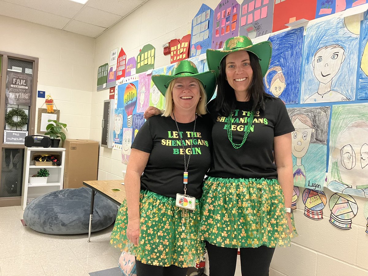 schroyer_amanda's tweet photo. We had a day full of leprechaun catching activities! @Raymond_Elem https://t.co/HQuI65DQF5