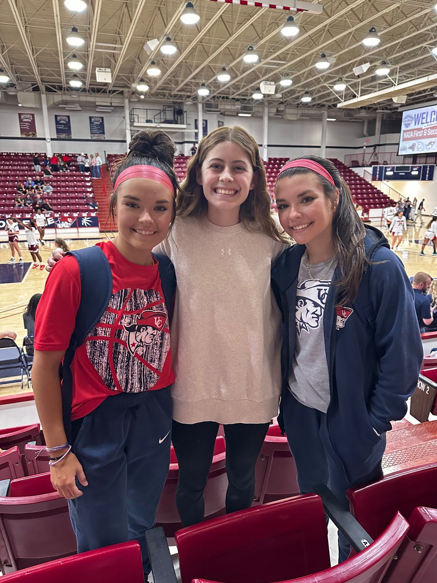 Thank you <a href="/CoachRickReeves/">Rick Reeves</a> and <a href="/KrystalReevesEv/">Krystal Reeves-Evans</a> for having me on campus today. I really enjoyed meeting the team and seeing the facility.  Congrats on the win in the NAIA tournament!  Looking forward to being back this summer.   <a href="/kassiemonday3/">Kassie Monday</a> <a href="/KaylieMonday/">Kaylie Monday</a> <a href="/tnteampride2028/">Richard Alexander</a>