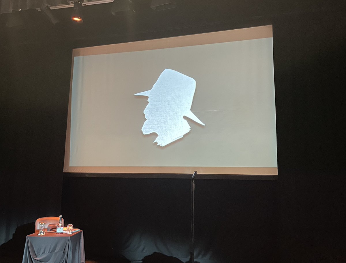 Debbie ✨ tweet media