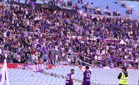 Felices 111 <a href="/DefensorSp/">Defensor Sporting</a> 

Club donde crecí, me eduque, socialice, reí, llore, disfrute... donde vivi

Siempre DSC