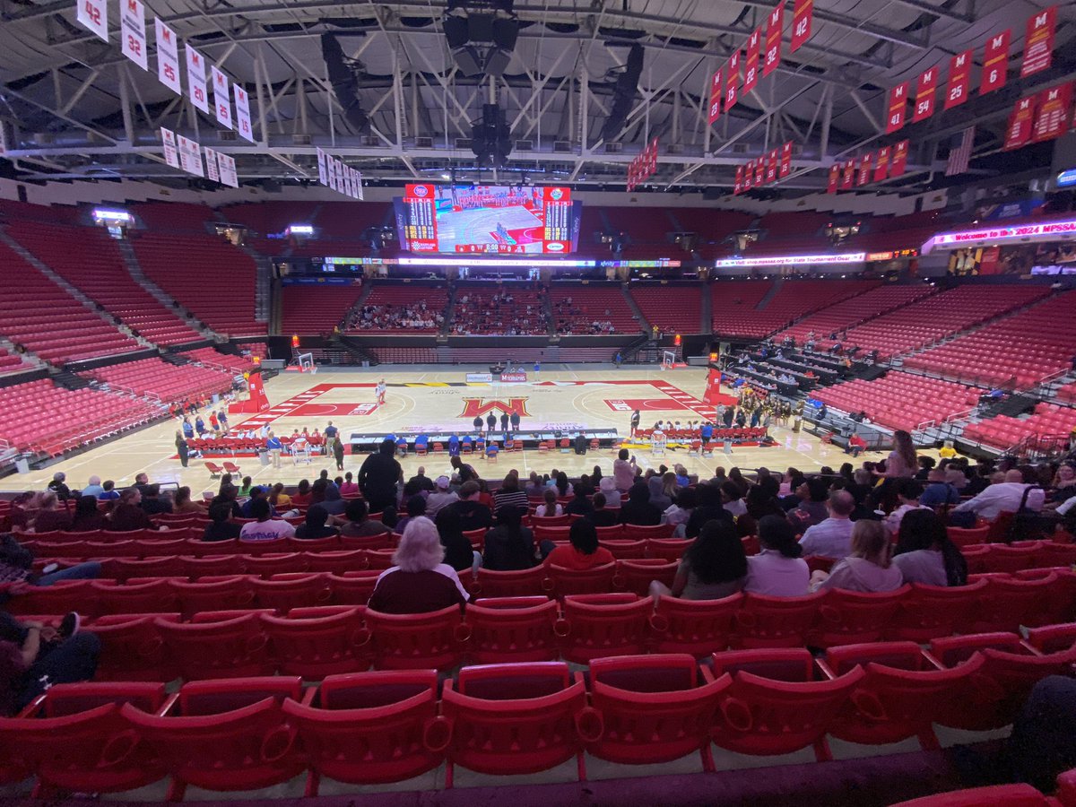 Another reason why the MD State Basketball Tourney does NOT belong in College Park. 5pm on a Friday. Empty arena. Took me over an hour from 20 miles away. #shameful