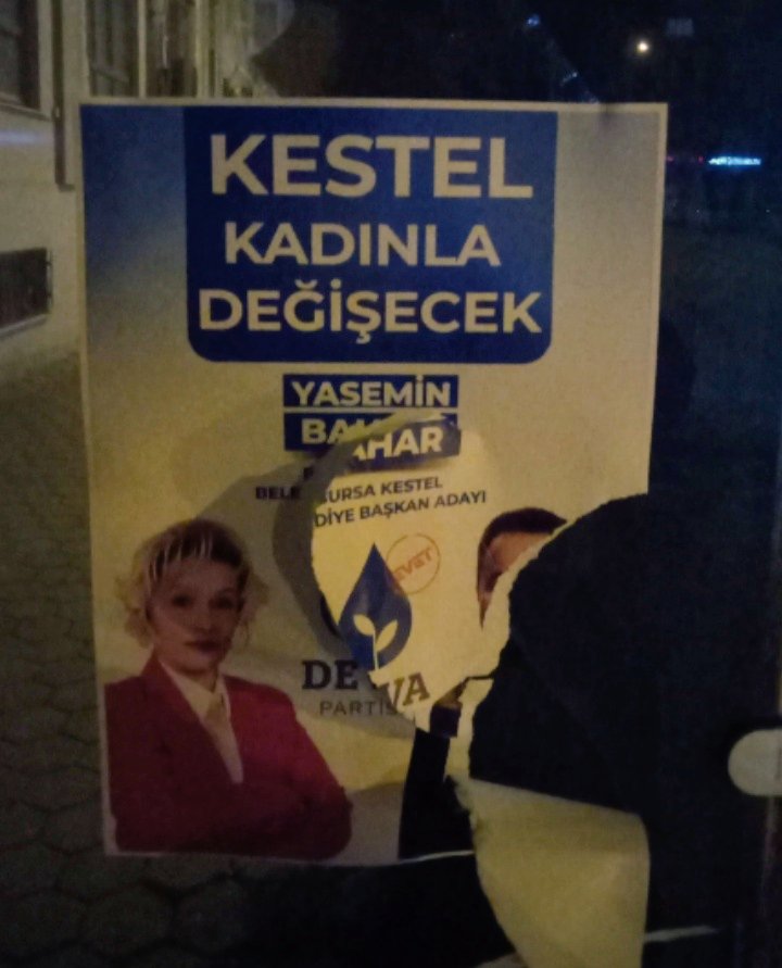 Şeref Yoksunlari Gene İş Başında siz Deva Partisini Yıldıramicaksınız bizde yılmicaz.Siz bizi cekemediniz galiba zorunuza gitmiski yırtmıssınız..
#kestelekadinelideğecek 
#kestelkadinladegisecek 
<a href="/alibabacan/">Ali Babacan</a> <a href="/medeniylmz/">Dr. Medeni Yılmaz</a> <a href="/devapartisi/">DEVA Partisi</a>