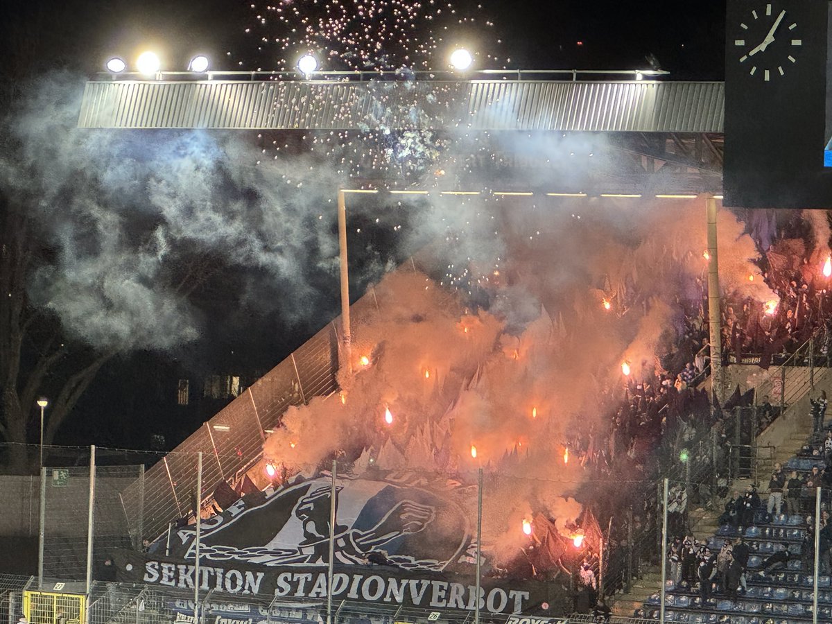 🇩🇪 15.03.2024 - 3. Liga, 30. Spieltag: SV Waldhof Mannheim vs. DSC Arminia Bielefeld (1:0) vor 14.212 Zuschauern im Carl-Benz-Stadion. #groundhopping #groundhopper