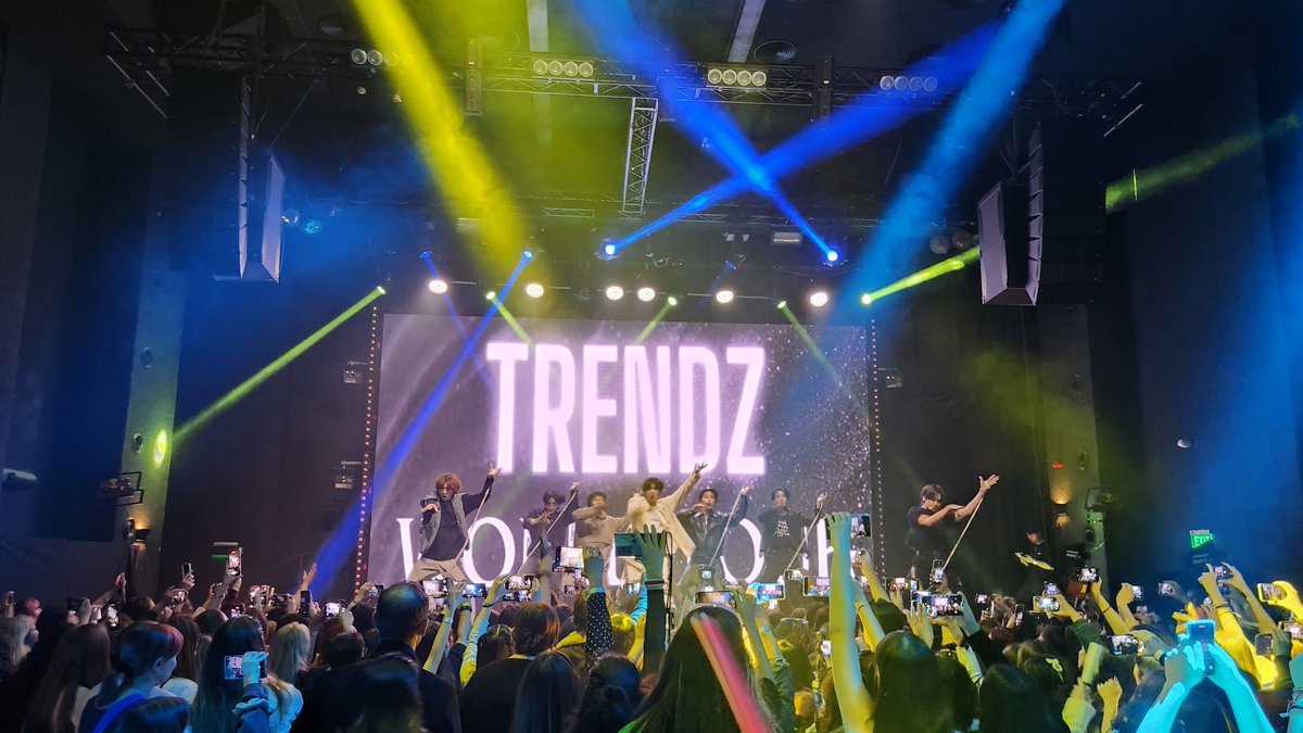 TRENDZ_OFFCL's tweet photo. [📷]

#오늘의트지
TRENDZ WORLD TOUR <NEW DAYZ> IN EUROPE
Sofia, Bulgaria🇧🇬

#TRENDZ #트렌드지
#TRENDZ_WORLD_TOUR 
#TRENDZ_EUROPE_TOUR
#TRENDZ_NEWDAYZ_TOUR https://t.co/NPvj05HMJ7