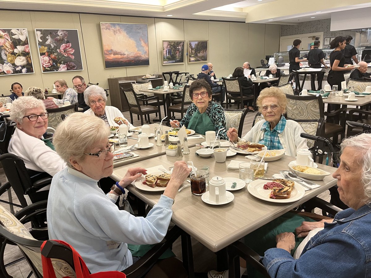 Paul's Run residents were in the spirit and ready to celebrate at the St. Patrick's Day themed dinner earlier this week.