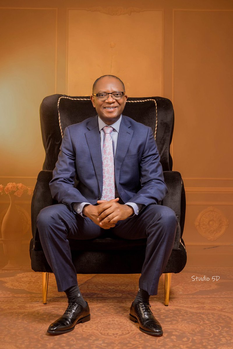 DrJoeAbah's tweet photo. The Emperor
The conqueror
The champion
The Lion is here
Nzogbu nzogbu
Enyimba enyi https://t.co/CqfpHv6LlJ